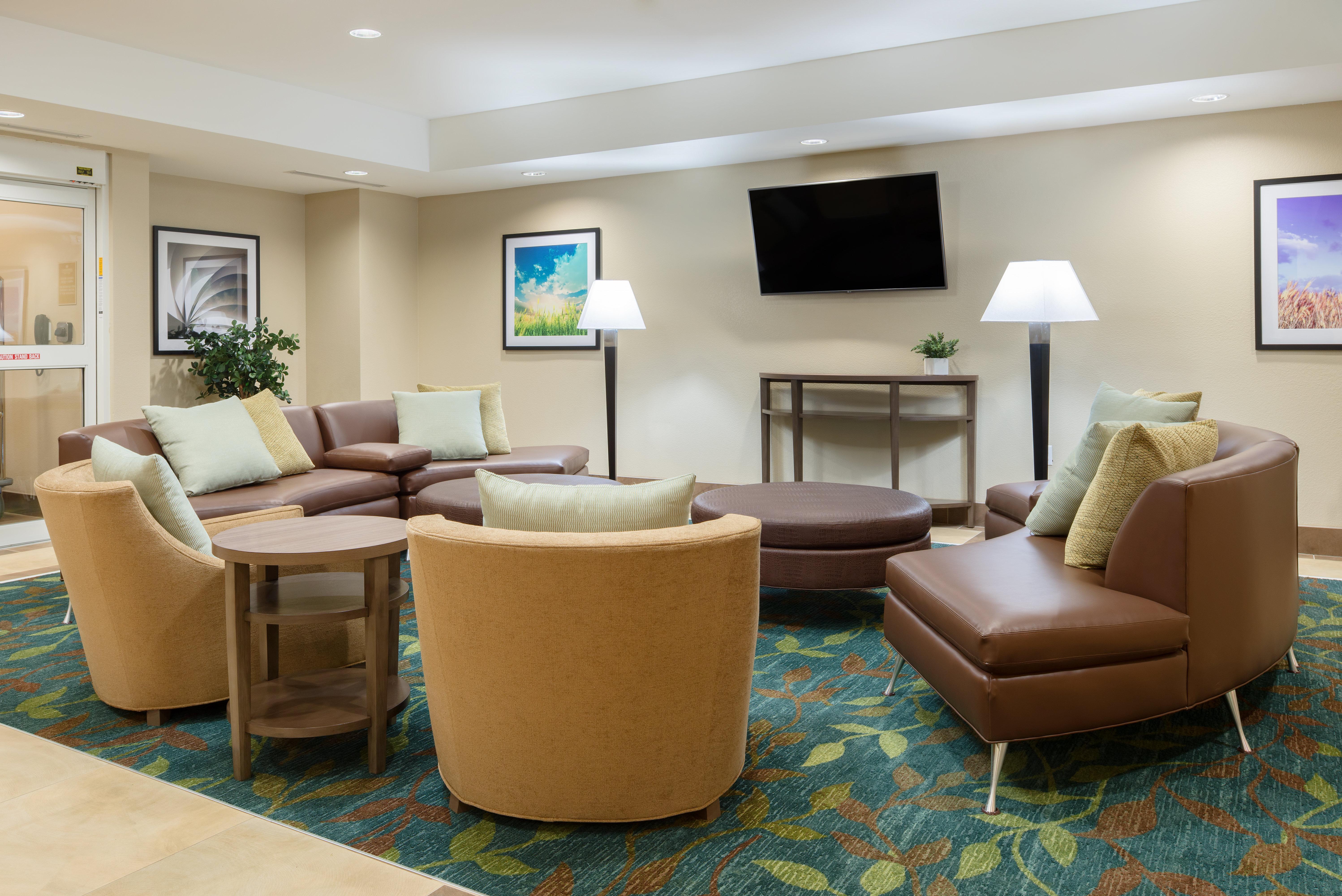 Candlewood Suites Columbia Hwy 63 & I-70 By Ihg Exterior photo