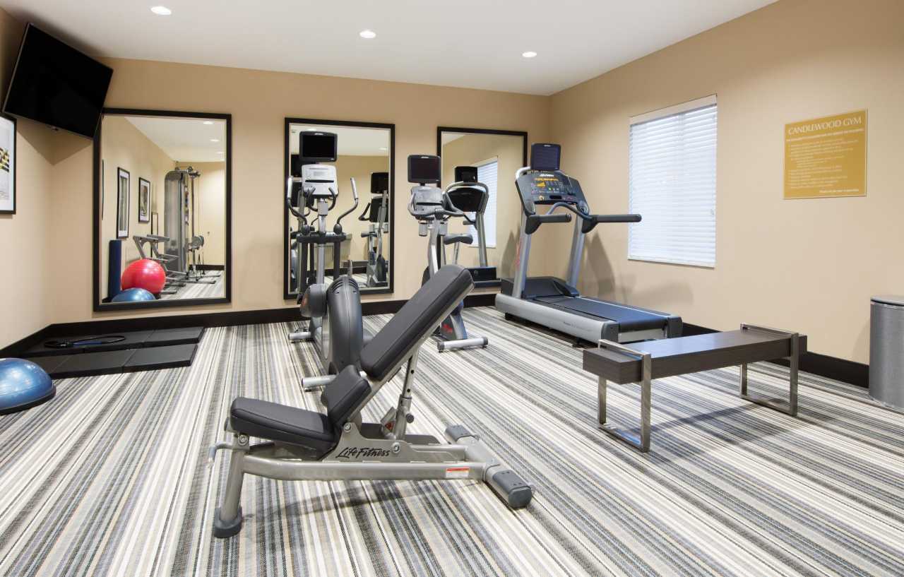 Candlewood Suites Columbia Hwy 63 & I-70 By Ihg Exterior photo